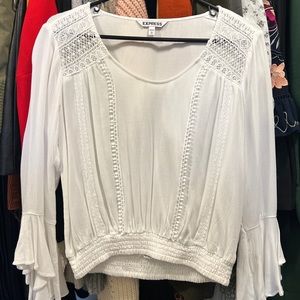Express bell sleeve blouse lace